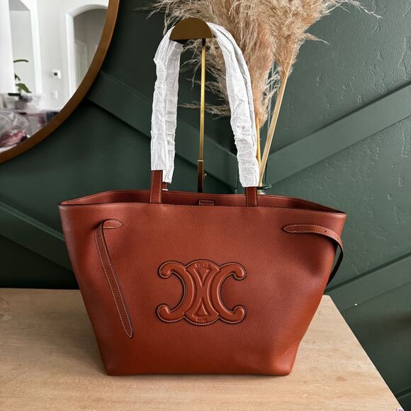 NEW CELINE CABAS ANAIS TOTE CUIR TRIOMPHE LEATHER - Picture 1 of 6